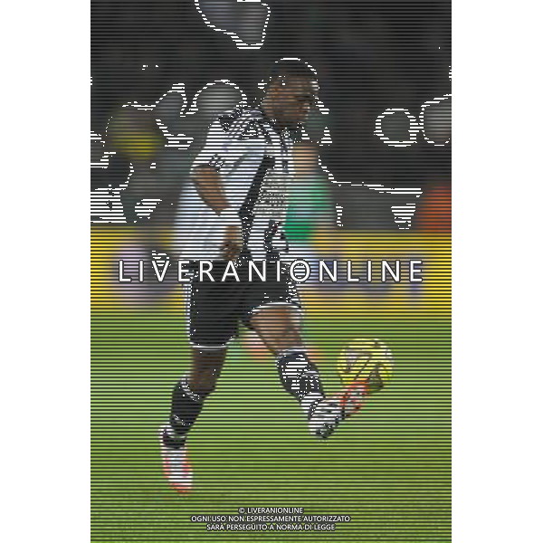 Louis SAHA - 20.04.2015 - Match contre la Pauvrete - Saint Etienne Photo : Jean Paul Thomas / Icon Sport *** Local Caption *** AG ALDO LIVERANI SAS ONLY ITALY *** Local Caption *** AG ALDO LIVERANI SAS ONLY ITALY