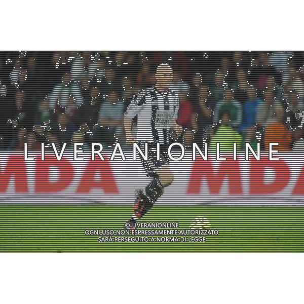 Zinedine ZIDANE - 20.04.2015 - Match contre la Pauvrete - Saint Etienne Photo : Jean Paul Thomas / Icon Sport *** Local Caption *** AG ALDO LIVERANI SAS ONLY ITALY *** Local Caption *** AG ALDO LIVERANI SAS ONLY ITALY