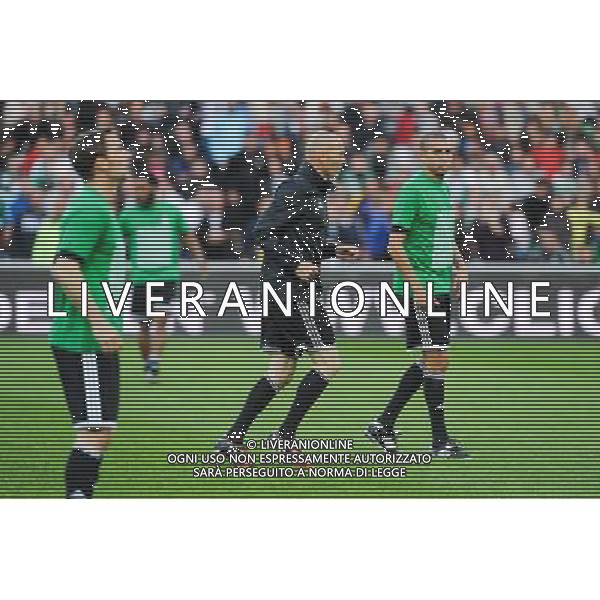 Zinedine ZIDANE / David TREZEGUET - 20.04.2015 - Match contre la Pauvrete - Saint Etienne Photo : Jean Paul Thomas / Icon Sport *** Local Caption *** AG ALDO LIVERANI SAS ONLY ITALY *** Local Caption *** AG ALDO LIVERANI SAS ONLY ITALY