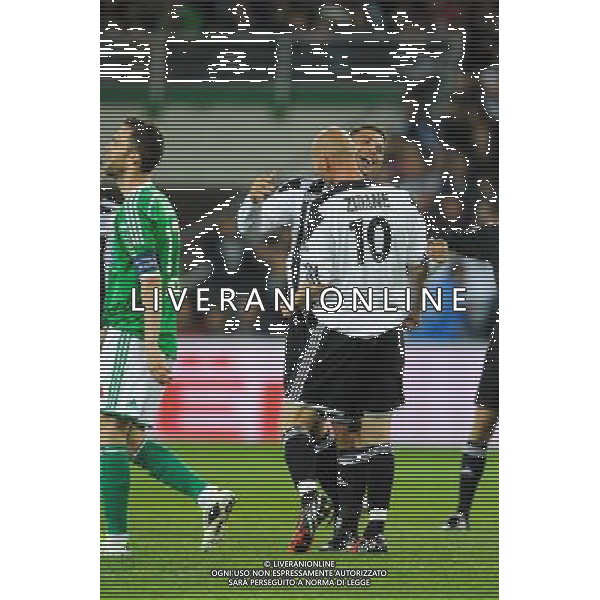 ZINEDINE ZIDANE / RONALDO - 20.04.2015 - Match contre la Pauvrete - Saint Etienne Photo : Jean Paul Thomas / Icon Sport *** Local Caption *** AG ALDO LIVERANI SAS ONLY ITALY *** Local Caption *** AG ALDO LIVERANI SAS ONLY ITALY