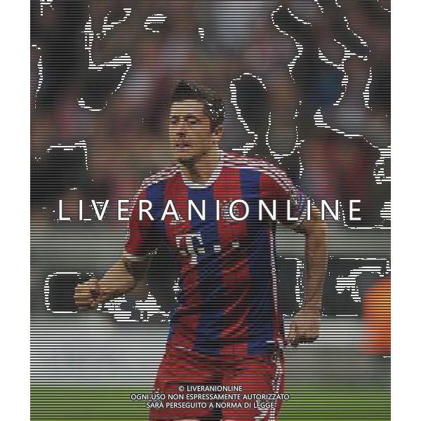 firo Fu§ball,Fussball, 21.04.2015 Uefa Champions League, CL, Saison 2014/2015 Viertelfinale RŸckspiel, FC Bayern MŸnchen, Muenchen, FCB, - FC Porto, Jubel, jubeln, Gestik, Robert Lewandowski, Bayern, $worldrightsEs gelten unsere AGB, einsehbar auf www.firosportphoto.de copyright by firo sportphoto: Coesfelder Str.207 48249 DŸlmen www.firosportphoto.de mail@firosportphoto.de (V o l k s b a n k B o c h u m - W i t t e n ) BLZ.: 430 601 29 Kt. Nr.: 341 117 100 Tel:Ê 02594 - 9916004 Fax:Ê02594 - 9916005 AG ALDO LIVERANI SAS ONLY ITALY