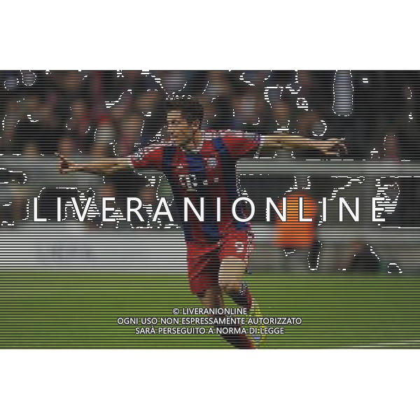 firo Fu§ball,Fussball, 21.04.2015 Uefa Champions League, CL, Saison 2014/2015 Viertelfinale RŸckspiel, FC Bayern MŸnchen, Muenchen, FCB, - FC Porto, Jubel, jubeln, Gestik, Robert Lewandowski, Bayern, $worldrightsEs gelten unsere AGB, einsehbar auf www.firosportphoto.de copyright by firo sportphoto: Coesfelder Str.207 48249 DŸlmen www.firosportphoto.de mail@firosportphoto.de (V o l k s b a n k B o c h u m - W i t t e n ) BLZ.: 430 601 29 Kt. Nr.: 341 117 100 Tel:Ê 02594 - 9916004 Fax:Ê02594 - 9916005 AG ALDO LIVERANI SAS ONLY ITALY