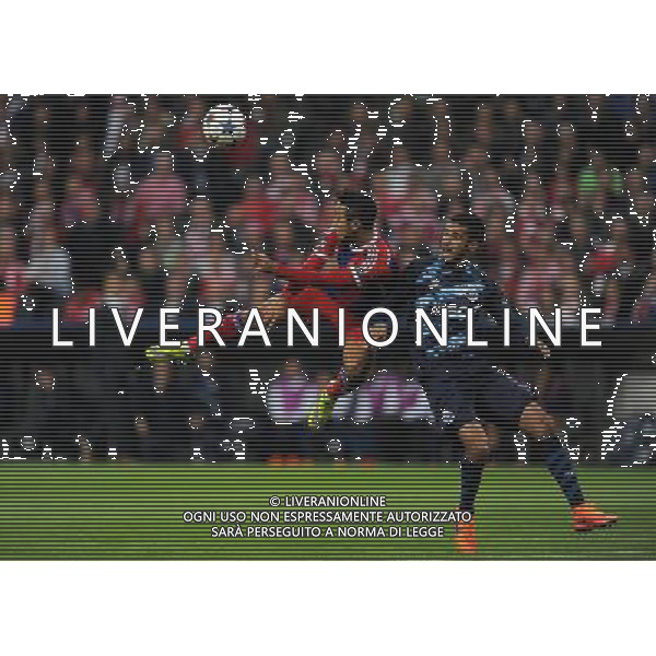 firo Fu§ball,Fussball, 21.04.2015 Uefa Champions League, CL, Saison 2014/2015 Viertelfinale RŸckspiel, FC Bayern MŸnchen, Muenchen, FCB, - FC Porto, Zweikampf, Thiago Alcantara do Nascimento, Bayern, gegen Diego Reyes, FC Porto, $worldrightsEs gelten unsere AGB, einsehbar auf www.firosportphoto.de copyright by firo sportphoto: Coesfelder Str.207 48249 DŸlmen www.firosportphoto.de mail@firosportphoto.de (V o l k s b a n k B o c h u m - W i t t e n ) BLZ.: 430 601 29 Kt. Nr.: 341 117 100 Tel:Ê 02594 - 9916004 Fax:Ê02594 - 9916005 AG ALDO LIVERANI SAS ONLY ITALY