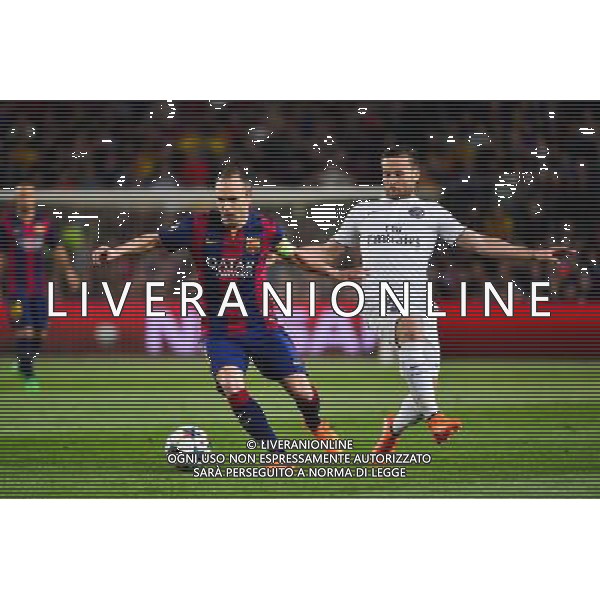 Andres INIESTA / Yohan CABAYE - 21.04.2015 - Barcelone / Paris Saint Germain - 1/4Finale Retour Champions League Photo : Dave Winter / Icon Sport AG ALDO LIVERANI SAS ONLY ITALY