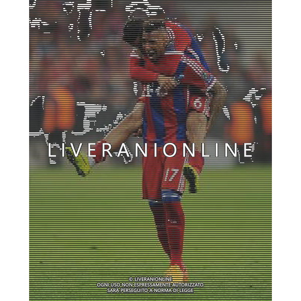 firo Fu§ball,Fussball, 21.04.2015 Uefa Champions League, CL, Saison 2014/2015 Viertelfinale RŸckspiel, FC Bayern MŸnchen, Muenchen, FCB, - FC Porto, 6 : 1, ganze Figur, Gestik, Jerome Boateng, Bayern, Jubel, jubeln, Gestik, Abschlu§jubel, Jerome Boateng, Bayern, mit, Thiago Alcantara do Nascimento, Bayern, $worldrightsEs gelten unsere AGB, einsehbar auf www.firosportphoto.de copyright by firo sportphoto: Coesfelder Str.207 48249 DŸlmen www.firosportphoto.de mail@firosportphoto.de (V o l k s b a n k B o c h u m - W i t t e n ) BLZ.: 430 601 29 Kt. Nr.: 341 117 100 Tel:Ê 02594 - 9916004 Fax:Ê02594 - 9916005 AG ALDO LIVERANI SAS ONLY ITALY