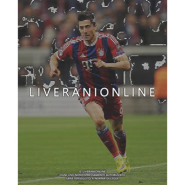 firo Fu§ball,Fussball, 21.04.2015 Uefa Champions League, CL, Saison 2014/2015 Viertelfinale RŸckspiel, FC Bayern MŸnchen, Muenchen, FCB, - FC Porto, 6 : 1, Jubel, jubeln, Gestik, Robert Lewandowski, Bayern, $worldrightsEs gelten unsere AGB, einsehbar auf www.firosportphoto.de copyright by firo sportphoto: Coesfelder Str.207 48249 DŸlmen www.firosportphoto.de mail@firosportphoto.de (V o l k s b a n k B o c h u m - W i t t e n ) BLZ.: 430 601 29 Kt. Nr.: 341 117 100 Tel:Ê 02594 - 9916004 Fax:Ê02594 - 9916005 AG ALDO LIVERANI SAS ONLY ITALY