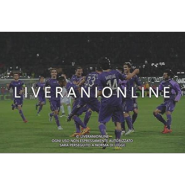 UEFA Europa League 2014/2015 Quarti di Finale Ritorno Firenze - 23.04.2015 Fiorentina-Dinamo Kiev Nella Foto: abbracci esultanza dopo il gol di vargas del 2-0 /Ph.Vitez-Ag. Aldo Liverani