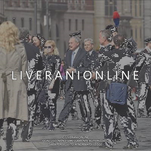 Cerimonia al Vittoriano per le celebrazioni dei 70 anni della Liberazione con la deposizione della corona d\'alloro all\'Altare della Patria a Roma 25 Aprile 2015 nella foto Pietro Grasso ©Corradetti/Agenzia Aldo Liverani Sas
