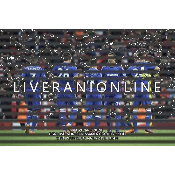 Chelsea players celebrate after the 0-0 draw Photographer Ashley Western/CameraSport Football - Barclays Premiership - Arsenal v Chelsea - Sunday 26th April 2015 - Emirates Stadium - London © CameraSport - 43 Linden Ave. Countesthorpe. Leicester. England. LE8 5PG - Tel: +44 (0) 116 277 4147 - admin@camerasport.com - www.camerasport.com /Agenzia Aldo Liverani Sas - ITALY ONLY - EDITORIAL USE ONLY