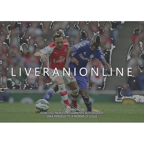 Arsenal\'s Santi Cazorla battles with Chelsea\'s Ramires Photographer Ashley Western/CameraSport Football - Barclays Premiership - Arsenal v Chelsea - Sunday 26th April 2015 - Emirates Stadium - London © CameraSport - 43 Linden Ave. Countesthorpe. Leicester. England. LE8 5PG - Tel: +44 (0) 116 277 4147 - admin@camerasport.com - www.camerasport.com /Agenzia Aldo Liverani Sas - ITALY ONLY - EDITORIAL USE ONLY