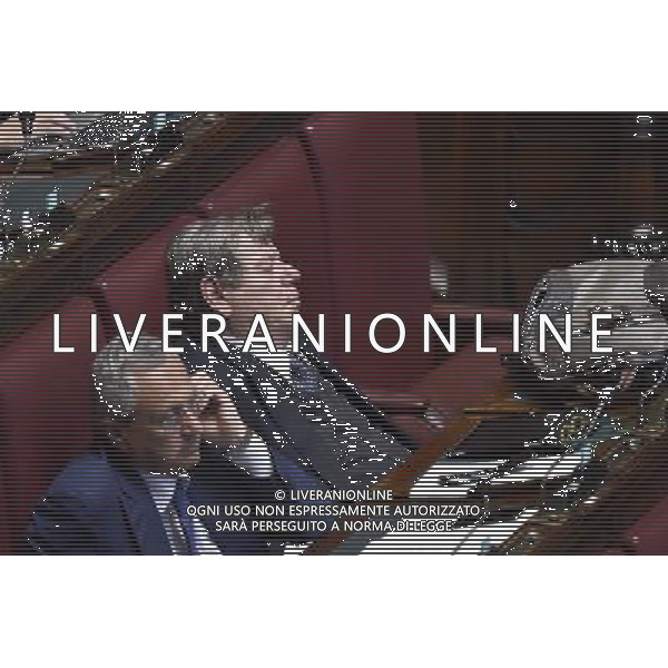 Esame e Votazione alla Camera delle questioni pregiudiziali riferite al disegno di legge elettorale - Roma 28 aprile 2015 nella foto Bianconi Maurizio mentre dorme ©Corradetti/Agenzia Aldo Liverani Sas