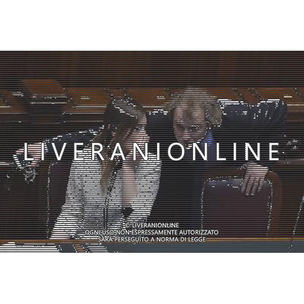 Esame e Votazione alla Camera delle questioni pregiudiziali riferite al disegno di legge elettorale - Roma 28 aprile 2015 nella foto Maria Elena Boschi con Luca Lotti ©Corradetti/Agenzia Aldo Liverani Sas