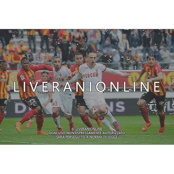 Dimitar BERBATOV / Layvin KURZAWA / Pablo CHAVARRIA / Loick LANDRE / Ahmed KANTARI - 26.04.2015 - Lens / Monaco - 34eme journee de Ligue 1 Photo : Nolwenn Le Gouic / Icon Sport /Agenzia Aldo Liverani sas - ITALY ONLY - EDITORIAL USE ONLY