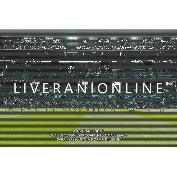 Echauffement SAINT ETIENNE - 26.04.2015 - Saint Etienne / Montpellier - 34eme journee de Ligue 1 Photo : Jean Paul Thomas / Icon Sport /Agenzia Aldo Liverani sas - ITALY ONLY - EDITORIAL USE ONLY