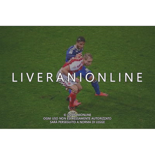 Alexi PEUGET / Nabil FEKIR - 26.04.2015 - Reims / Lyon - 34eme journee de Ligue 1 Photo : David Winter / Icon Sport /Agenzia Aldo Liverani sas - ITALY ONLY - EDITORIAL USE ONLY