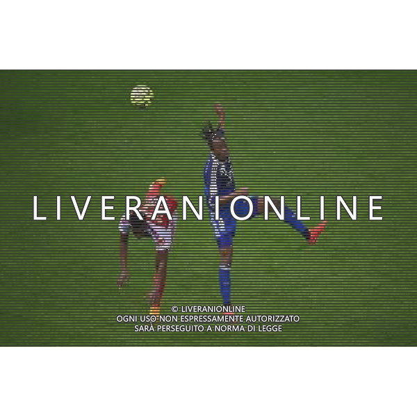 Bakary KONE / Benjamin MOUKANDJO - 26.04.2015 - Reims / Lyon - 34eme journee de Ligue 1 Photo : David Winter / Icon Sport /Agenzia Aldo Liverani sas - ITALY ONLY - EDITORIAL USE ONLY