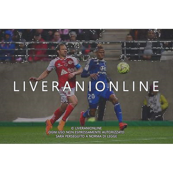 Clinton NJIE / Mickael TACALFRED - 26.04.2015 - Reims / Lyon - 34eme journee de Ligue 1 Photo : David Winter / Icon Sport /Agenzia Aldo Liverani sas - ITALY ONLY - EDITORIAL USE ONLY