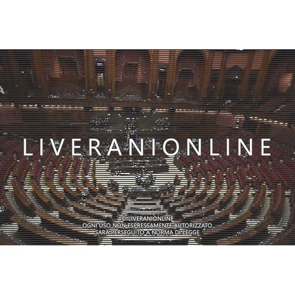 Roma - 30/04/2015 - Montecitorio - Voto di fiducia sulla legge elettorale Italicum - nella foto: L\'aula vuota durante le dichiarazioni di voto / Ph. Fabrizio Corradetti - Ag. Aldo Liverani Sas