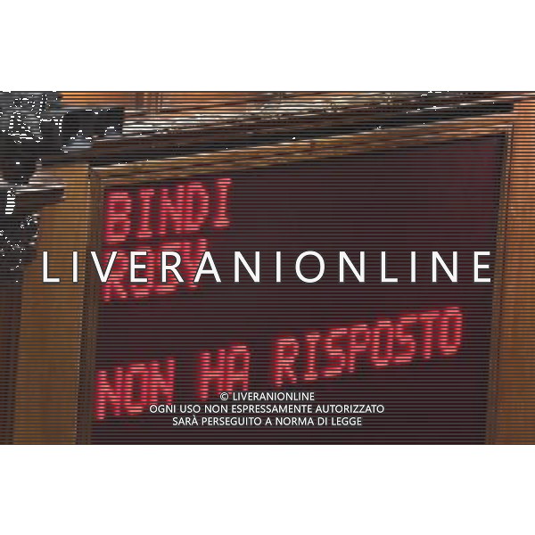 Roma - 30/04/2015 - Montecitorio - Voto di fiducia sulla legge elettorale Italicum - nella foto: Il tabellone con il risultato della votazione - Rosy Bindi non ha risposto / Ph. Fabrizio Corradetti - Ag. Aldo Liverani Sas