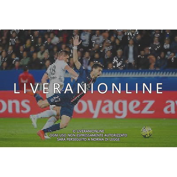 Javier PASTORE / Jeremy CHOPLIN - 28.04.2015 - Paris Saint Germain / Metz - Match en retard - 32eme journee Ligue 1 Photo : Nolwenn Le Gouic / Icon Sport AG ALDO LIVERANI SAS ONLY ITALY