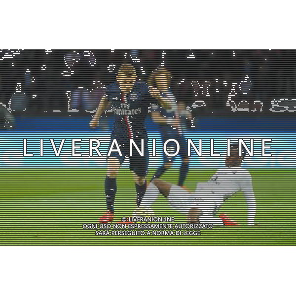 Lucas DIGNE / Bouna SARR - 28.04.2015 - Paris Saint Germain / Metz - Match en retard - 32eme journee Ligue 1 Photo : Nolwenn Le Gouic / Icon Sport AG ALDO LIVERANI SAS ONLY ITALY