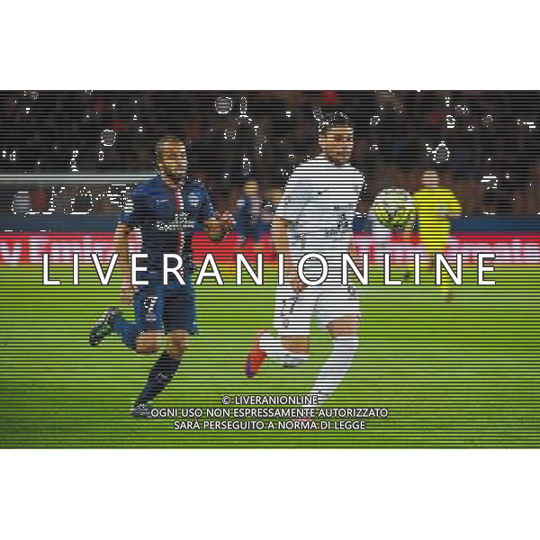 Lucas MOURA / Jose Luis PALOMINO - 28.04.2015 - Paris Saint Germain / Metz - Match en retard - 32eme journee Ligue 1 Photo : Nolwenn Le Gouic / Icon Sport AG ALDO LIVERANI SAS ONLY ITALY