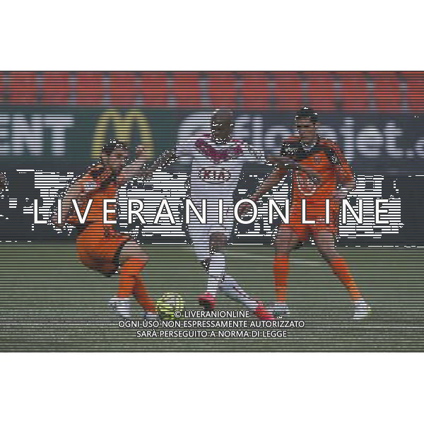 Diego ROLAN / PEDRINHO / Francois BELLUGOU - 02.05.2015 - Lorient / Bordeaux - 35eme journee de Ligue 1 Photo : Vincent Michel / Icon Sport AG ALDO LIVERANI SAS ONLY ITALY