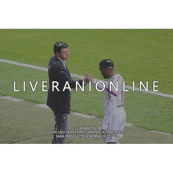 Hubert FOURNIER / Alexandre LACAZETTE - 02.05.2015 - Lyon / Evian Thonon - 35eme journee de Ligue 1 Photo : Jean Paul Thomas / Icon Sport AG ALDO LIVERANI SAS ONLY ITALY