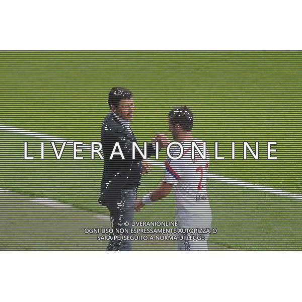 Hubert FOURNIER / Maxime GONALONS - 02.05.2015 - Lyon / Evian Thonon - 35eme journee de Ligue 1 Photo : Jean Paul Thomas / Icon Sport AG ALDO LIVERANI SAS ONLY ITALY