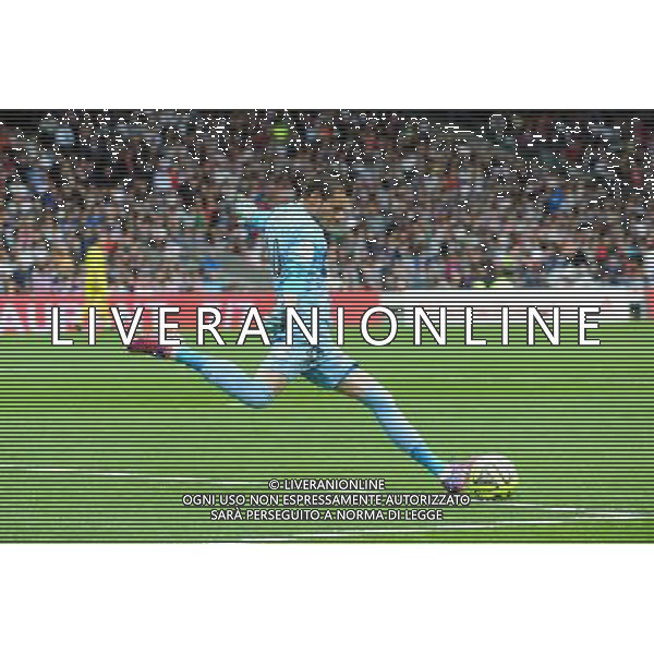 Benjamin LEROY - 02.05.2015 - Lyon / Evian Thonon - 35eme journee de Ligue 1 Photo : Jean Paul Thomas / Icon Sport AG ALDO LIVERANI SAS ONLY ITALY