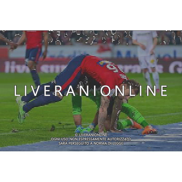 Nolan ROUX / Rudy RIOU - 03.02.2015 - Lille / Lens - 35eme journee de Ligue 1 Photo : Dave Winter / Icon Sport AG ALDO LIVERANI SAS ONLY ITALY