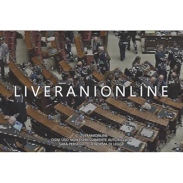 Roma - 04/05/2015 - Montecitorio - Voto di fiducia sulla legge elettorale Italicum nella foto DEPUTATI MOVIMENTO 5 STELLE LASCIANO L\'AULA PRIMA DEL VOTO foto fabrizio corradetti-ag aldo liverani sas