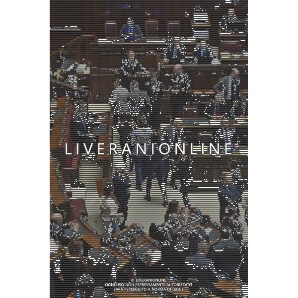 Roma - 04/05/2015 - Montecitorio - Voto di fiducia sulla legge elettorale Italicumâ€¨nella foto DEPUTATI MOVIMENTO 5 STELLE LASCIANO L\'AULA PRIMA DEL VOTOâ€¨foto fabrizio corradetti-ag aldo liverani sasâ€¨