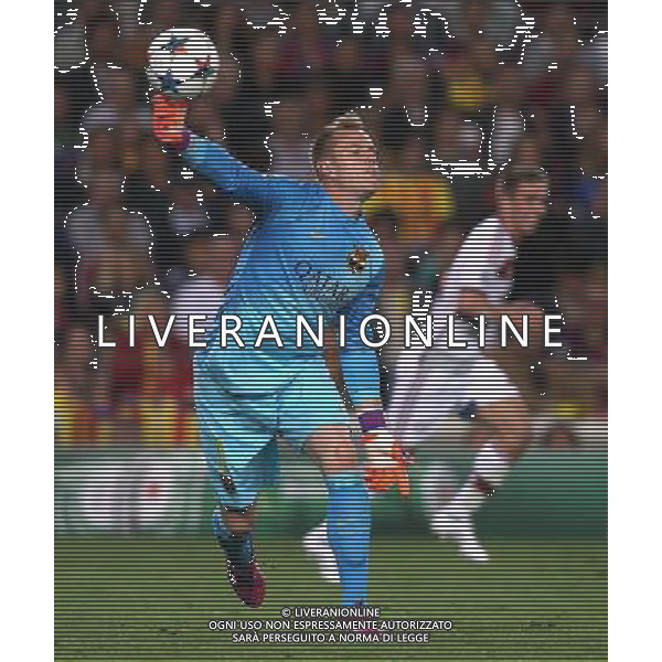 firo Fu§ball, Fussball, 06.05.2015 Uefa Champions League, CL Saison 2014/2015 CHL Halbfinale, Hinspiel FCB FC Barcelona - FCB FC Bayern MŸnchen Muenchen Einzelaktion, Barca Torwart TorhŸter Goalkeeper Marc-AndrŽ ter Stegen /AGENZIA ALDO LIVERANI SAS - ITALY ONLY - EDITORIAL USE ONLY - Barcellona Vs Bayern Monaco semifinale andata champions League 06 maggio 2015