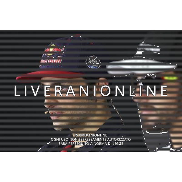 Carlos Sainz (ESP), Scuderia Toro Rosso and Fernando Alonso (ESP), McLaren Honda 07.05.2015. Formula 1 World Championship, Rd 5, Spanish Grand Prix, Barcelona, Spain, Preparation Day. /AGENZIA ALDO LIVERANI SAS - ITALY ONLY - EDITORIAL USE ONLY - Gp F1 Barcellona Spagna - Preparativi