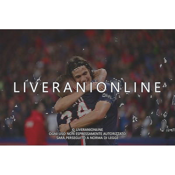 Joie Edinson CAVANI / Marco VERRATTI - 08.05.2015 - PSG / Guingamp - 36eme journee de Ligue 1 Photo : Dave Winter / Icon Sport AG ALDO LIVERANI SAS ONLY ITALY