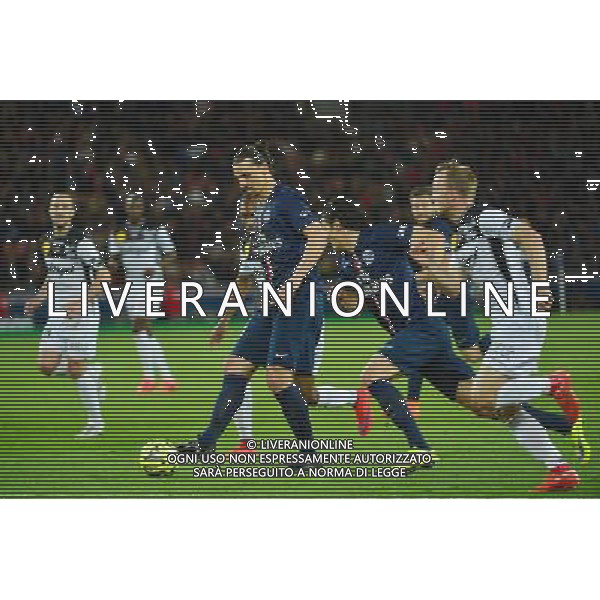 Zlatan IBRAHIMOVIC / Edinson CAVANI - 08.05.2015 - PSG / Guingamp - 36eme journee de Ligue 1 Photo : Dave Winter / Icon Sport AG ALDO LIVERANI SAS ONLY ITALY