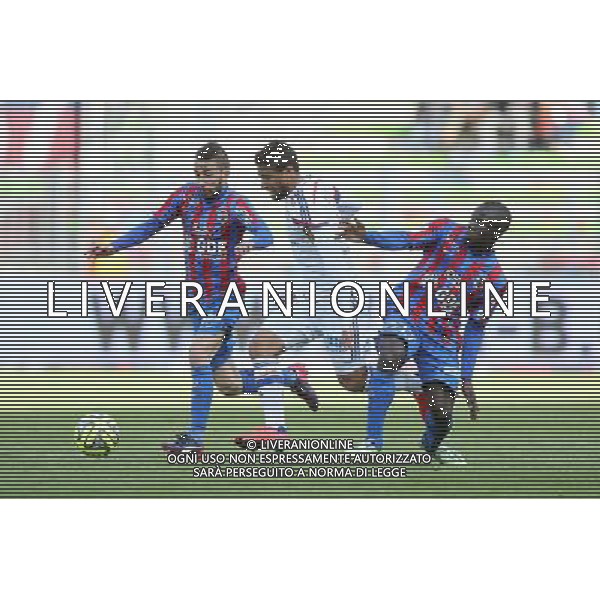 Nicolas BENEZET / Nabil FEKIR / Ngolo KANTE - 09.05.2015 - Caen / Lyon - 36eme journee de Ligue 1 Photo : Vincent Michel / Icon Sport AG ALDO LIVERANI SAS ONLY ITALY