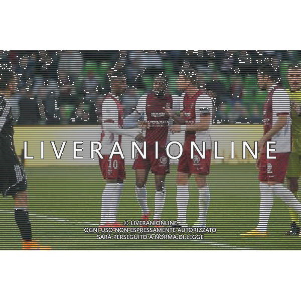 Altercation Metz - Bouna SARR / Romain METANIRE / Jeremy CHOPLIN - 09.05.2015 - Metz / Lorient - 36eme journee de Ligue 1 Photo : Fred Marvaux / Icon Sport AG ALDO LIVERANI SAS ONLY ITALY