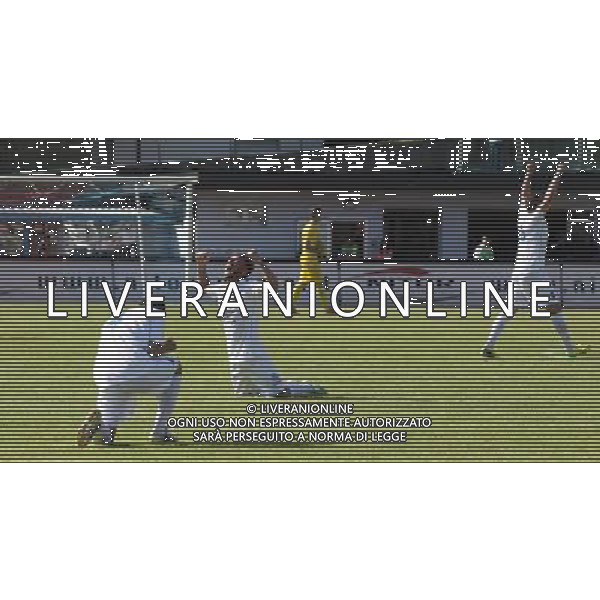 Lumezzane - Novara Campionato calcio di Lega Pro, Lumezzane 10 maggio 2015. nella foto esultanze finali del Novara, per la promozione in Serie B Ph Fotolive Simone Venezia/AGENZIA ALDO LIVERANI Sas