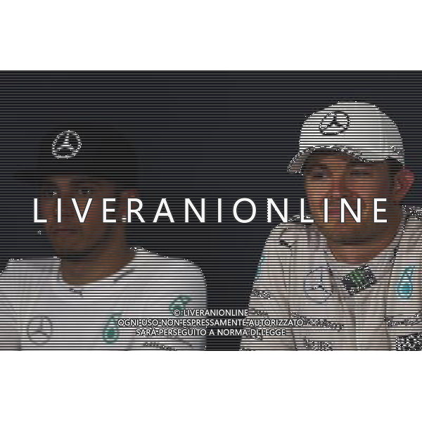 Race winner Nico Rosberg (GER) Mercedes AMG F1 in the FIA Press Conference with team mate Lewis Hamilton (GBR) Mercedes AMG F1. 10.05.2015. Formula 1 World Championship, Rd 5, Spanish Grand Prix, Barcelona, Spain, Race Day. AG ALDO LIVERANI SAS ONLY ITALY