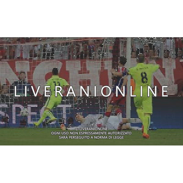 firo Fu§ball,Fussball, 12.05.2015 Uefa Champions League, CL, Saison 2014/2015 Halbfinale RŸckspiel, FC Bayern MŸnchen, Muenchen, FCB, - FC Barcelona, Tor zum 1 zu 1, Neymar, Barcelona, \ $worldrightsEs gelten unsere AGB, einsehbar auf www.firosportphoto.de copyright by firo sportphoto: Coesfelder Str.207 48249 DŸlmen www.firosportphoto.de mail@firosportphoto.de (V o l k s b a n k B o c h u m - W i t t e n ) BLZ.: 430 601 29 Kt. Nr.: 341 117 100 Tel:Ê 02594 - 9916004 Fax:Ê02594 - 9916005 AG ALDO LIVERANI SAS ONLY ITALY