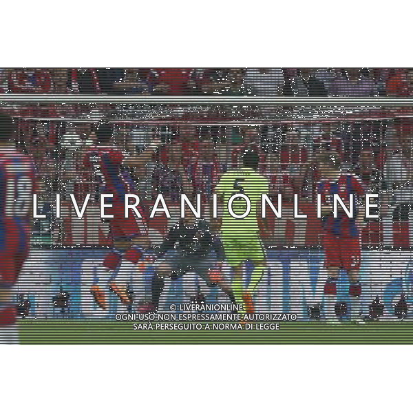 firo Fu§ball, Fussball, 12.05.2015 Uefa Champions League, CL Saison 2014/2015 CHL Halbfinale, RŸckspiel FCB FC Bayern MŸnchen Muenchen - FCB FC Barcelona Tor Treffer, FCB Medhi Benatia, 1:0 $worldrights Es gelten unsere AGB, einsehbar auf www.firosportphoto.de copyright by firo sportphoto: Coesfelder Str.207 48249 DŸlmen www.firosportphoto.de mail@firosportphoto.de (V o l k s b a n k B o c h u m - W i t t e n ) BLZ.: 430 601 29 Kt. Nr.: 341 117 100 Tel:Ê 02594 - 9916004 Fax:Ê02594 - 9916005 AG ALDO LIVERANI SAS ONLY ITALY