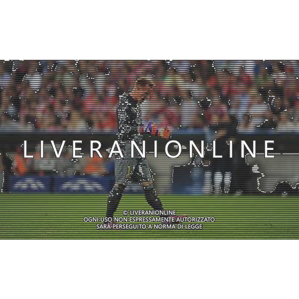 firo Fu§ball,Fussball, 12.05.2015 Uefa Champions League, CL, Saison 2014/2015 Halbfinale RŸckspiel, FC Bayern MŸnchen, Muenchen, FCB, - FC Barcelona, Jubel, jubeln, Gestik, Marc Andre ter Stegen, Barcelona, $worldrightsEs gelten unsere AGB, einsehbar auf www.firosportphoto.de copyright by firo sportphoto: Coesfelder Str.207 48249 DŸlmen www.firosportphoto.de mail@firosportphoto.de (V o l k s b a n k B o c h u m - W i t t e n ) BLZ.: 430 601 29 Kt. Nr.: 341 117 100 Tel:Ê 02594 - 9916004 Fax:Ê02594 - 9916005 AG ALDO LIVERANI SAS ONLY ITALY