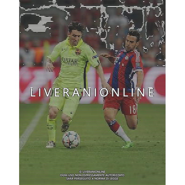 firo Fu§ball,Fussball, 12.05.2015 Uefa Champions League, CL, Saison 2014/2015 Halbfinale RŸckspiel, FC Bayern MŸnchen, Muenchen, FCB, - FC Barcelona, 3 : 2, Zweikampf, Lionel Messi, Barcelona, gegen Juan Bernat, Bayern, $worldrightsEs gelten unsere AGB, einsehbar auf www.firosportphoto.de copyright by firo sportphoto: Coesfelder Str.207 48249 DŸlmen www.firosportphoto.de mail@firosportphoto.de (V o l k s b a n k B o c h u m - W i t t e n ) BLZ.: 430 601 29 Kt. Nr.: 341 117 100 Tel:Ê 02594 - 9916004 Fax:Ê02594 - 9916005 AG ALDO LIVERANI SAS ONLY ITALY