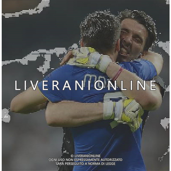 UEFA Champions League 2014/2015 Semifinale Ritorno Madrid - 13.05.2015 Real Madrid-Juventus Nella Foto: abbraccio di gianluigi buffon che esulta con alvaro morata /Ph.Vitez-Ag. Aldo Liverani