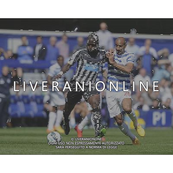 Newcastle United\'s Moussa Sissoko holds off the challenge from Queens Park Rangers\' Karl Henry Photographer Ashley Western/CameraSport Football - Barclays Premiership - Queens Park Rangers v Newcastle United - Saturday 16th May 2015 - Loftus Road - London © CameraSport - 43 Linden Ave. Countesthorpe. Leicester. England. LE8 5PG - Tel: +44 (0) 116 277 4147 - admin@camerasport.com - www.camerasport.com AG ALDOL IVERANI SAS ONLY ITALY