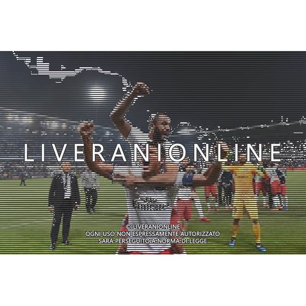 Joie PSG Champion - Lucas MOURA / Thiago SILVA - 16.05.2015 - Montpellier / Paris Saint Germain - 37eme journÌ©e de Ligue 1 Photo : Alexandre Dimou / Icon Sport AG ALDO LIVERANI SAS ONLY ITALY