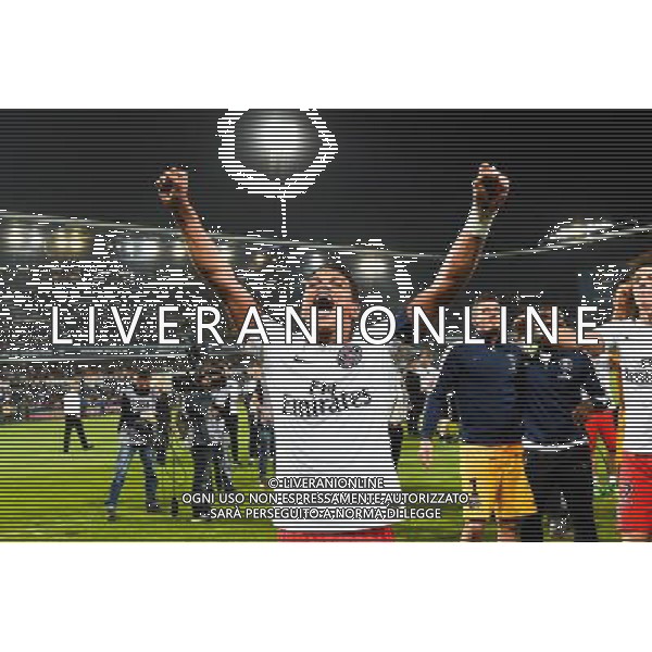 Joie PSG Champion - Thiago SILVA - 16.05.2015 - Montpellier / Paris Saint Germain - 37eme journee de Ligue 1 Photo : Alexandre Dimou / Icon Sport AG ALDO LIVERANI SAS ONLY ITALY