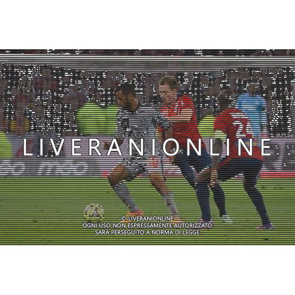 Alaixys ROMAO / Nolan ROUX - 16.05.2015 - Lille / Marseille - 37eme journee de Ligue 1 Photo : Gaston Petrelli / Icon Sport AG ALDO LIVERANI SAS ONLY ITALY